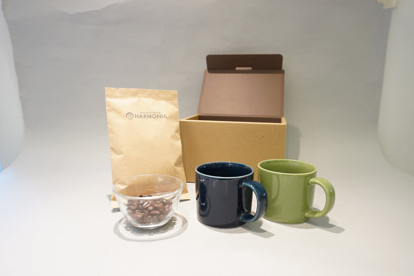 HARMONIAオリジナルコーヒー豆とマグカップ<波佐見焼mug250ペア>セット