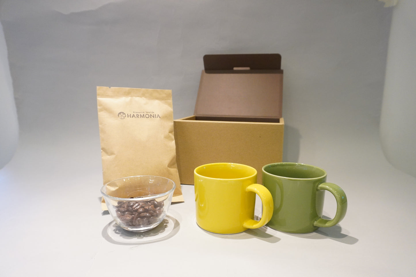 HARMONIAオリジナルコーヒー豆とマグカップ<波佐見焼mug250ペア>セット
