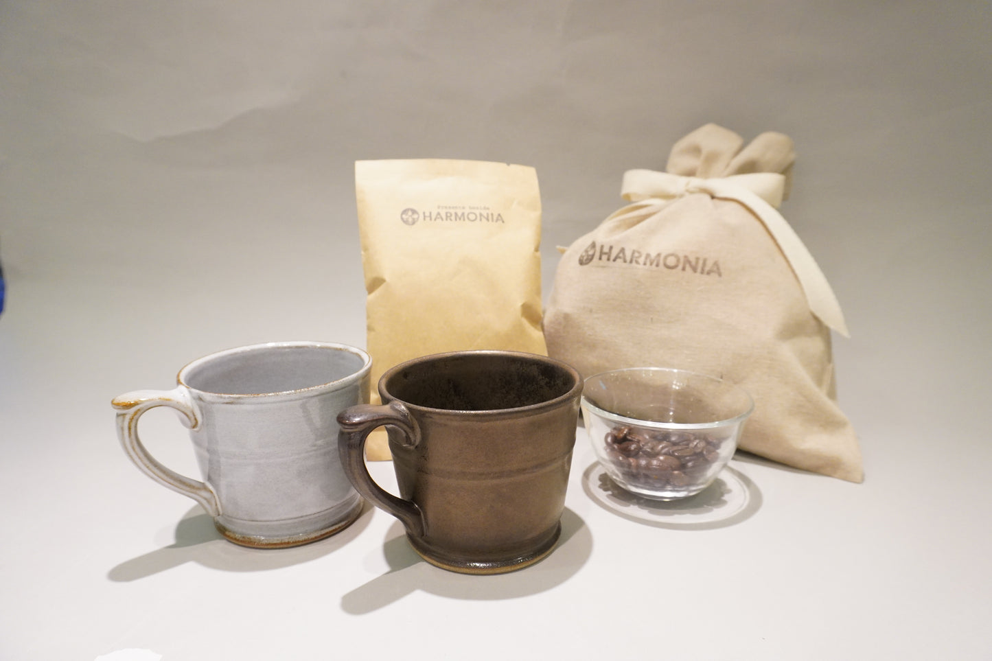 HARMONIAオリジナルコーヒー豆とマグカップ<波佐見焼smith mugペア>セット