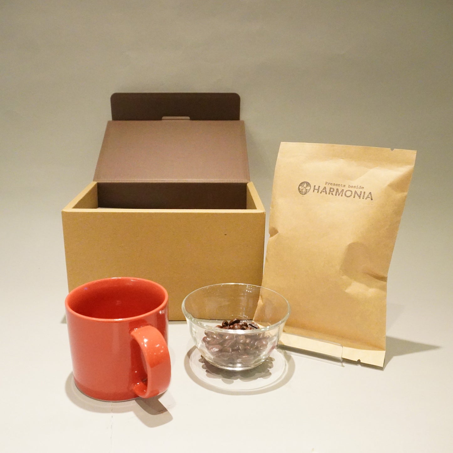 HARMONIAオリジナルコーヒー豆とマグカップ<波佐見焼mug250>セット