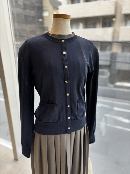 ビジューボタンシアーカーディガン
