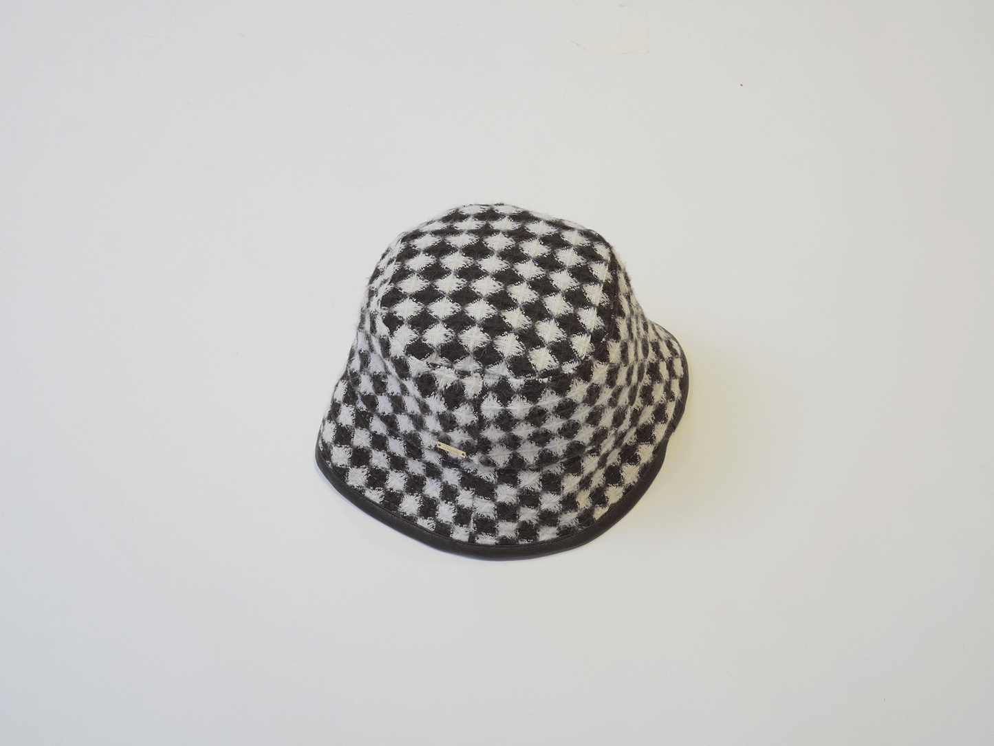 Rombi Hat