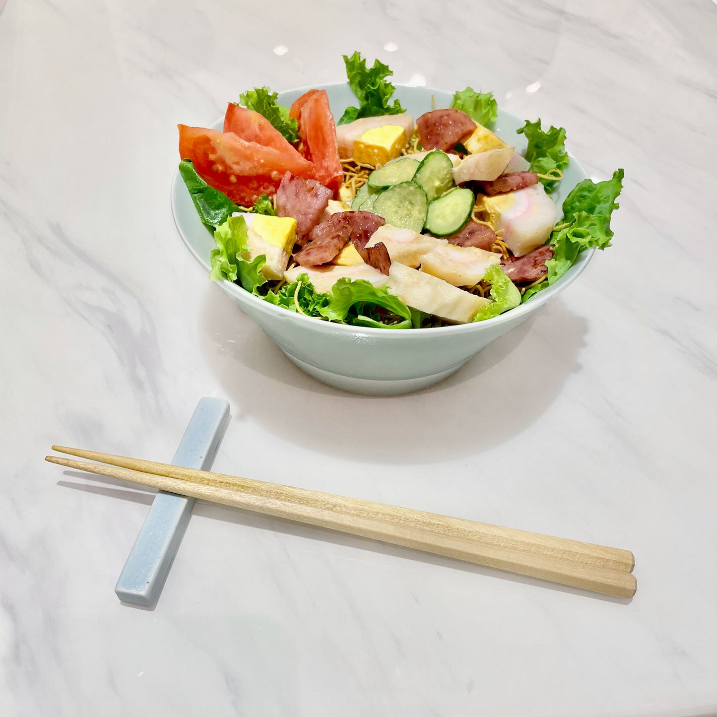 サラダ風長崎名物たっぷりゴマダレ皿うどん