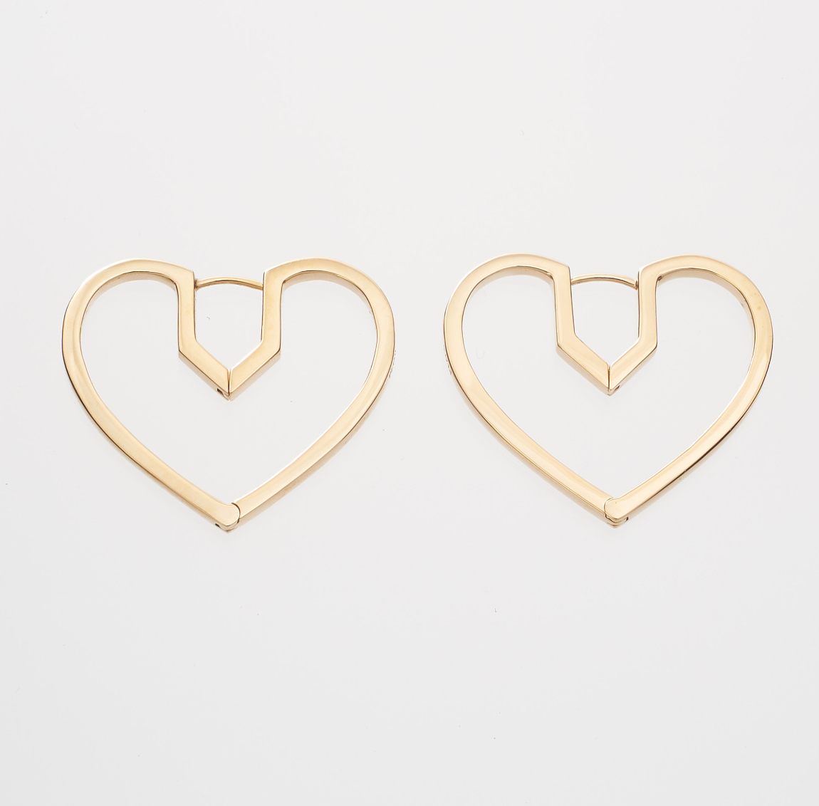 Hug Heart Hoop Pierce M