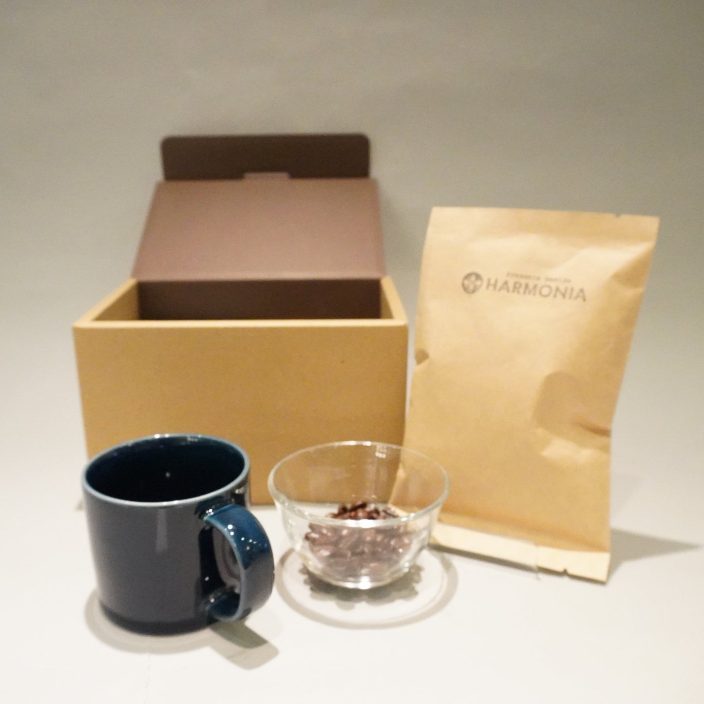 HARMONIAオリジナルコーヒー豆とマグカップ＜波佐見焼mug250＞セット