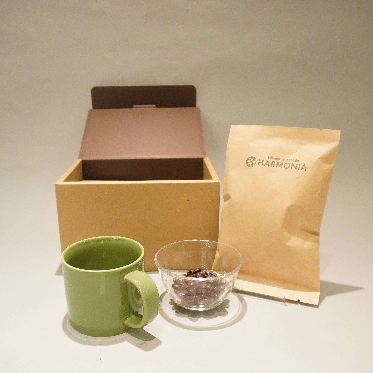 HARMONIAオリジナルコーヒー豆とマグカップ＜波佐見焼mug250＞セット